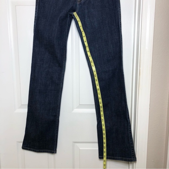 Calvin Klein Jeans Women’s Cotton Blend Mid Rise Lean Bootcut Dark Wash Jeans 6 - Picture 15 of 16
